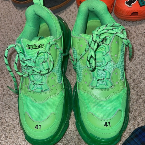 Balenciaga Triple S - Picture 1 of 6